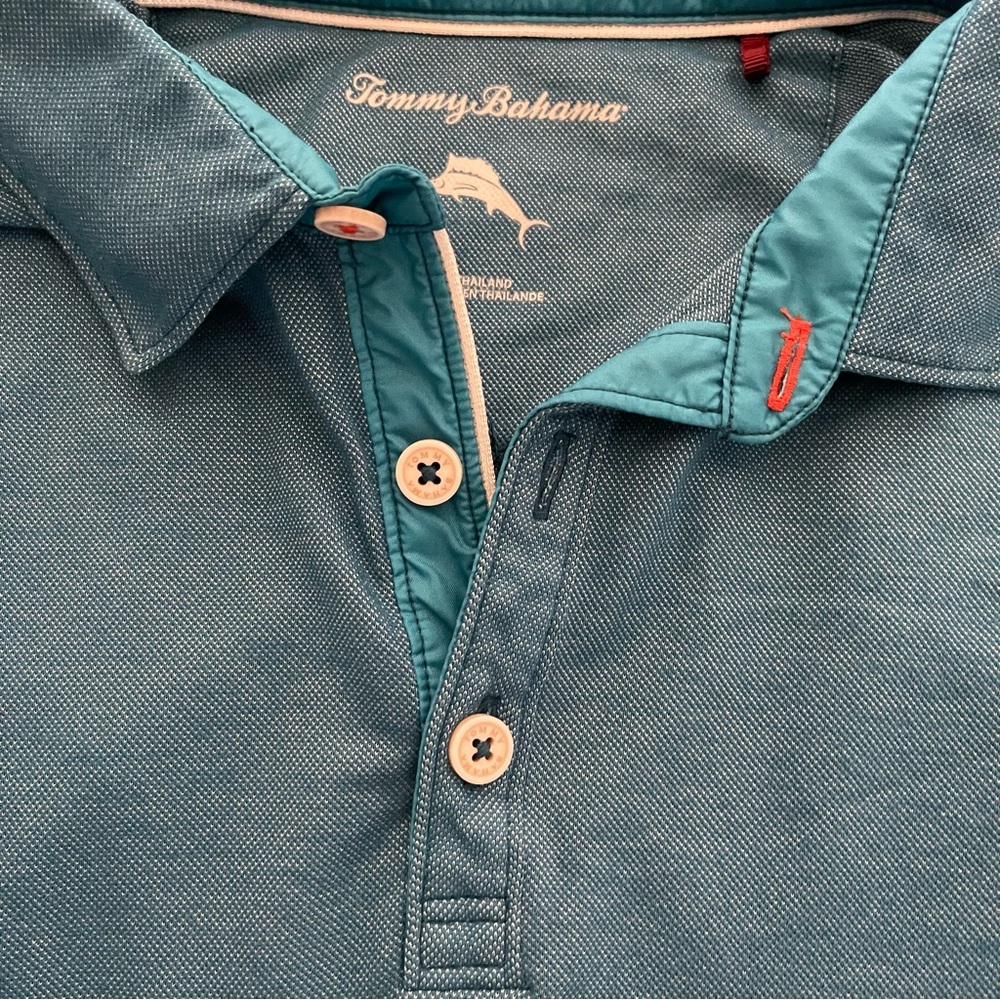 Tommy Bahama Medium Polo Golf Short Sleeve Shirt, size Medium.